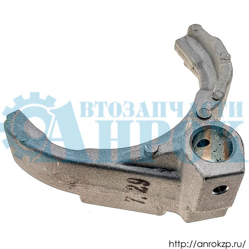 Вилка 5-й передачи и заднего хода КПП HYUNDAI HD35 KOREA 43862-4Y000 / 438624Y000.