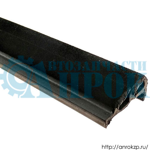 Уплотнитель стекла правой двери внутренний HYUNDAI HD120/170 KOREA 81161-7A000 / 811617A000.