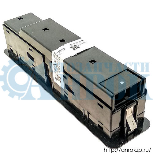 Выключатель стеклоподъемника левой двери HYUNDAI HD120/170/250/270/370/500 JAC 93691-7A001 / 936917A001.