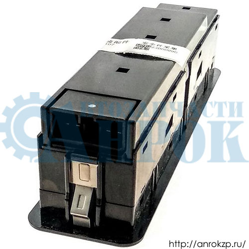 Выключатель стеклоподъемника левой двери HYUNDAI HD120/170/250/270/370/500 JAC 93691-7A001 / 936917A001.