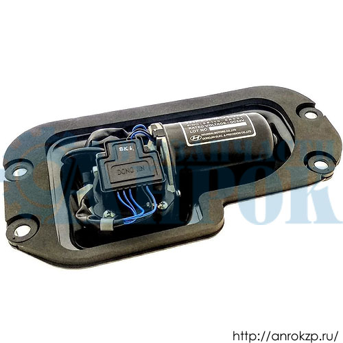 Мотор-редуктор стеклоочистителя в сборе HYUNDAI HD120 МК 98110-6A001 / 981106A001.